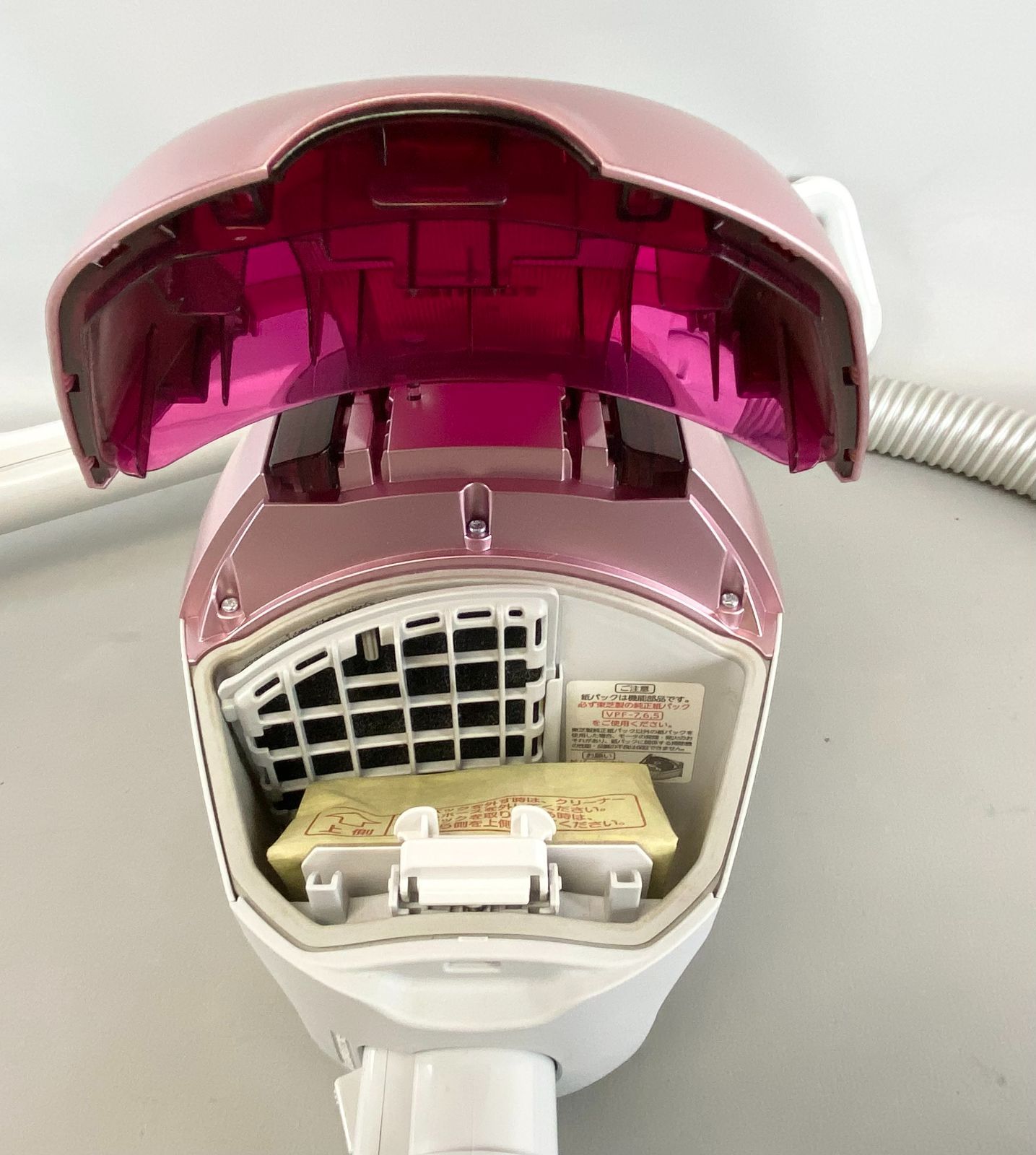 【新品　未使用】　東芝　紙パック式　掃除機　VC-PF9(P)　ピンク 掃除機 TOSHIBA 東芝クリーナー 紙パック式 ライトピンク - メルカリ