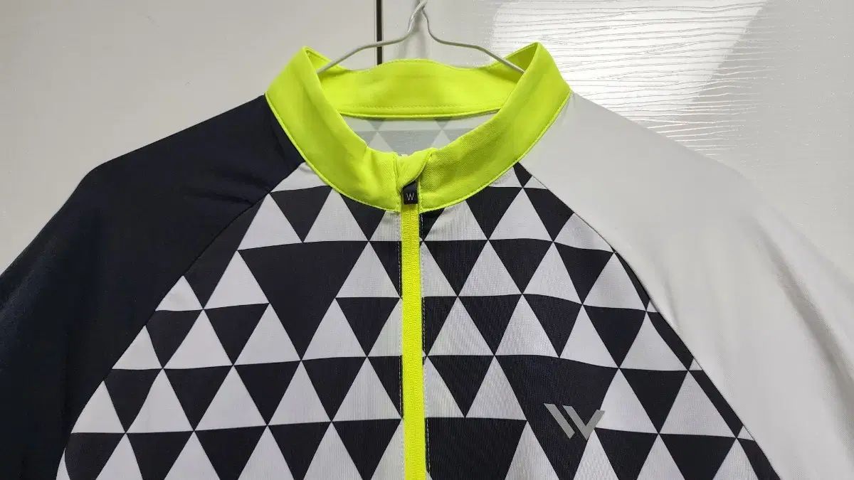 新品タグ付き【イーストサイドゴルフ】クォータージップウィンド