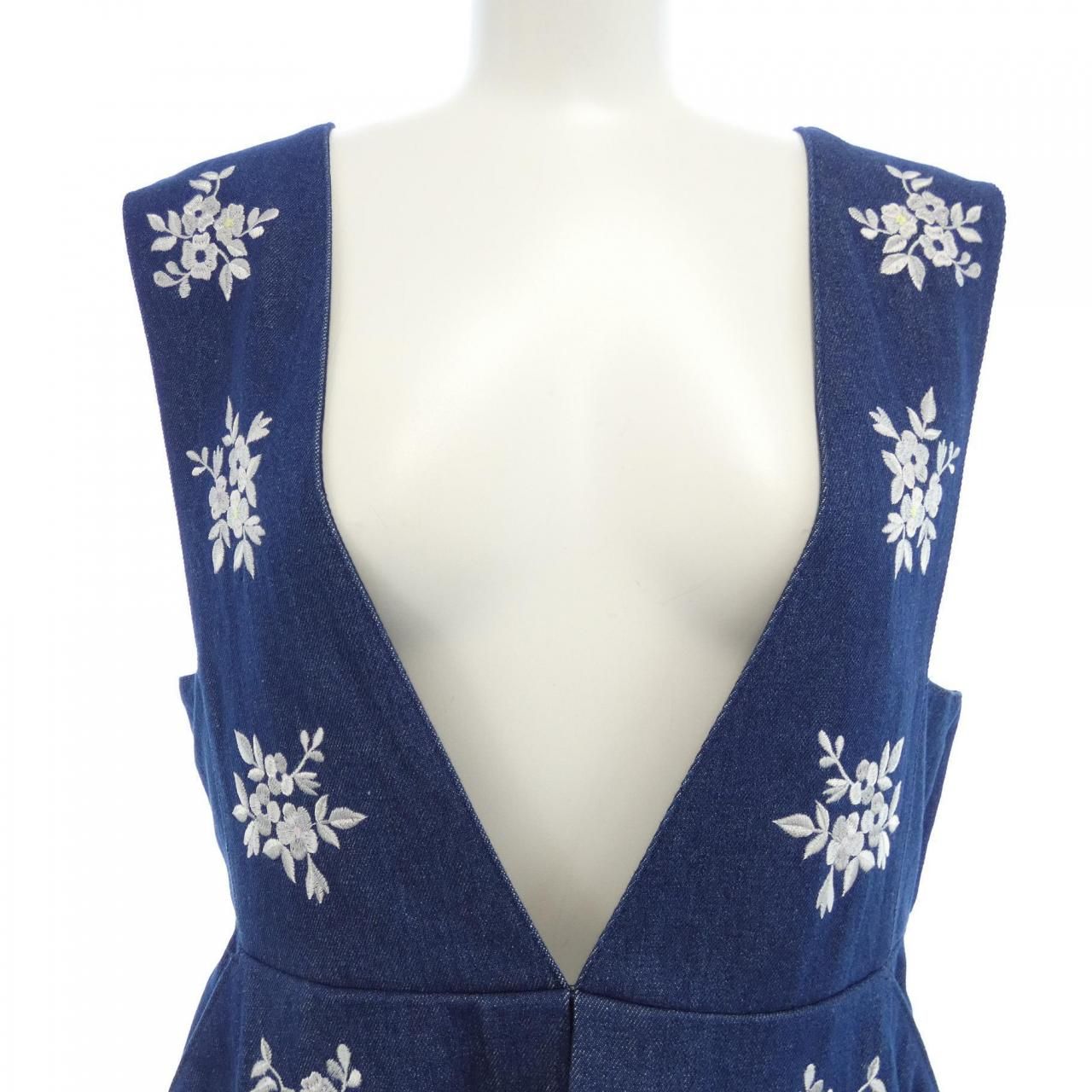 チェスティ chesty