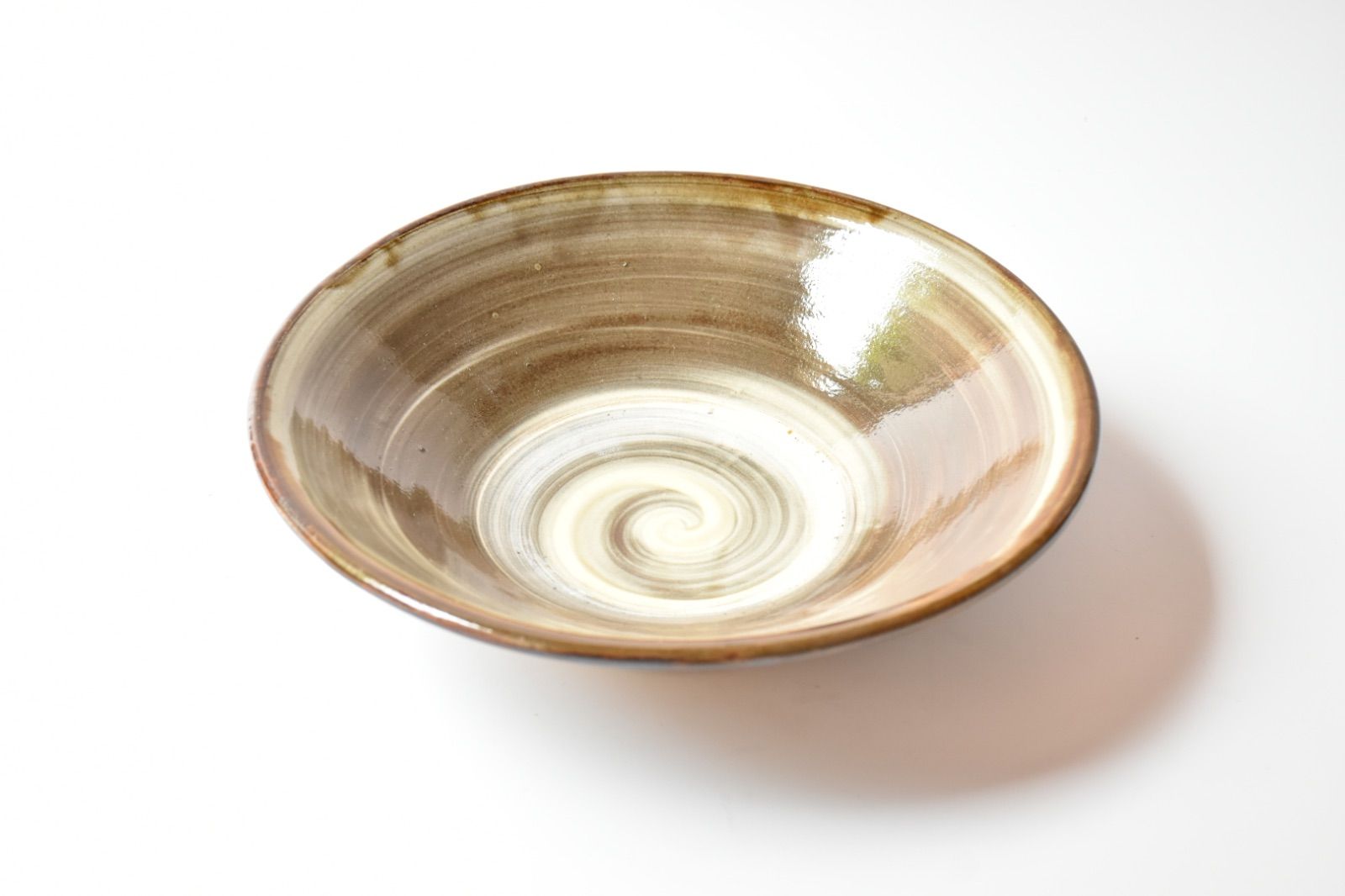 黒木釜 小鹿田焼 大皿 唐臼 飛び鉋 刷毛目 釉薬二色がけ 美