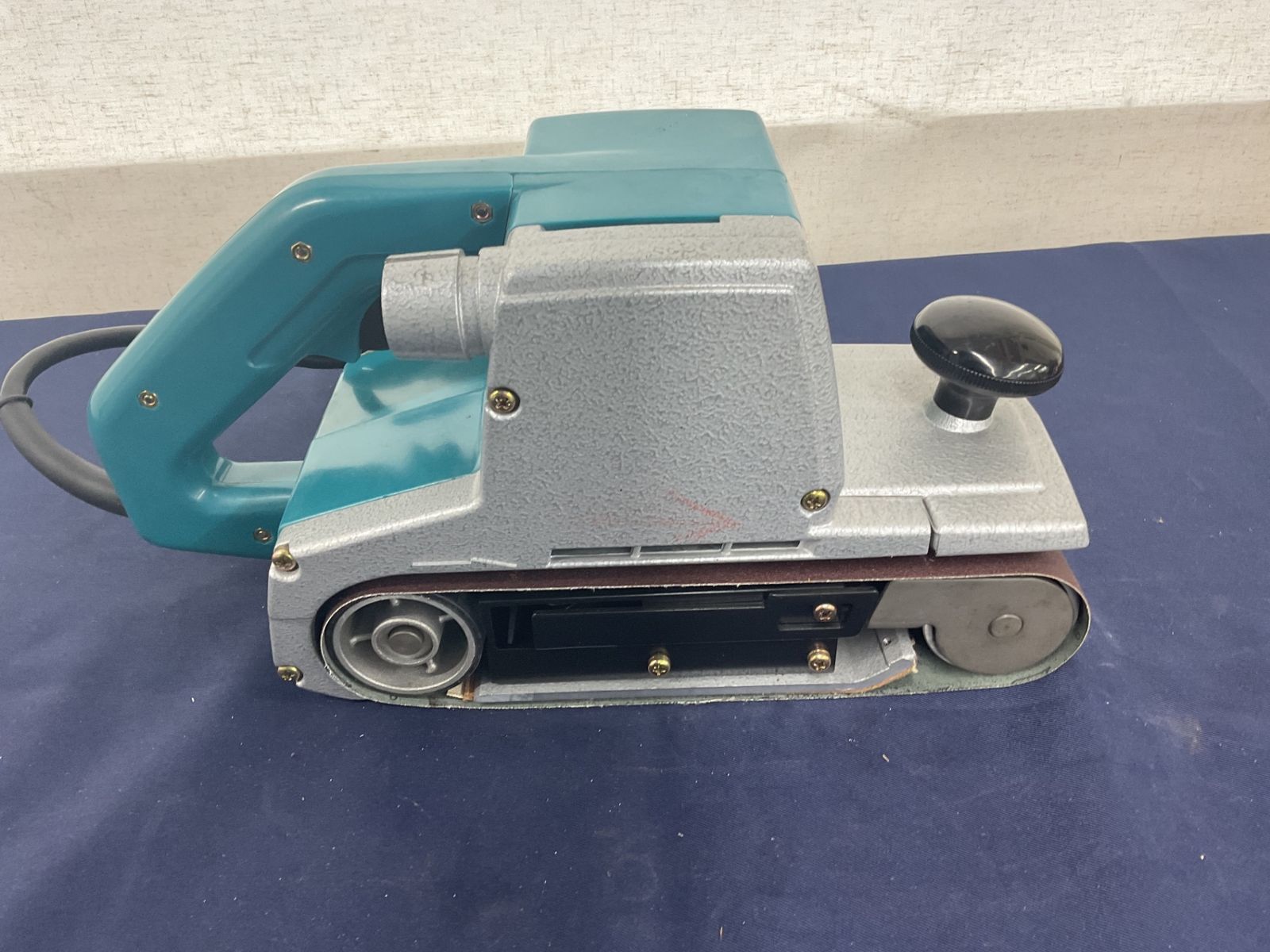 ◇マキタ(makita) ベルトサンダ 9402【八尾店】 【公式通販】