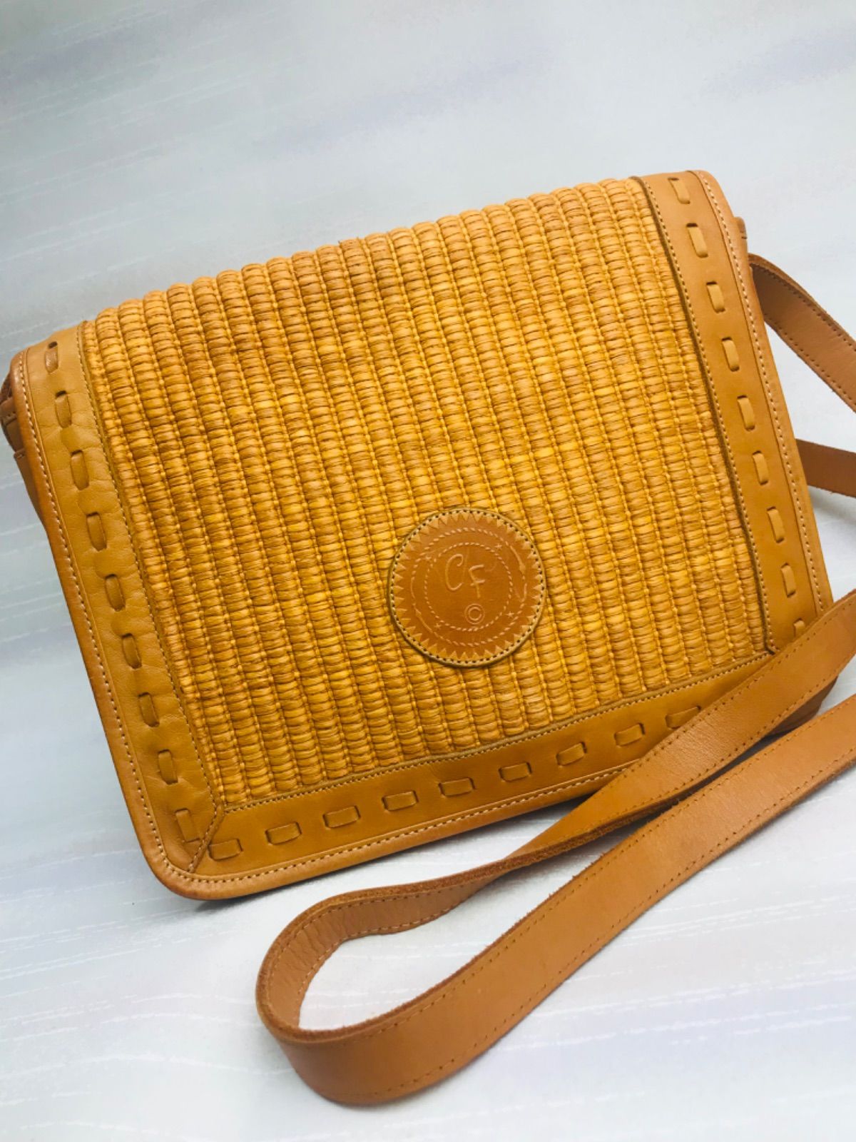 ヴィンテージ Carlos Falchi カルロスファルチ 本革 ショルダーバッグ