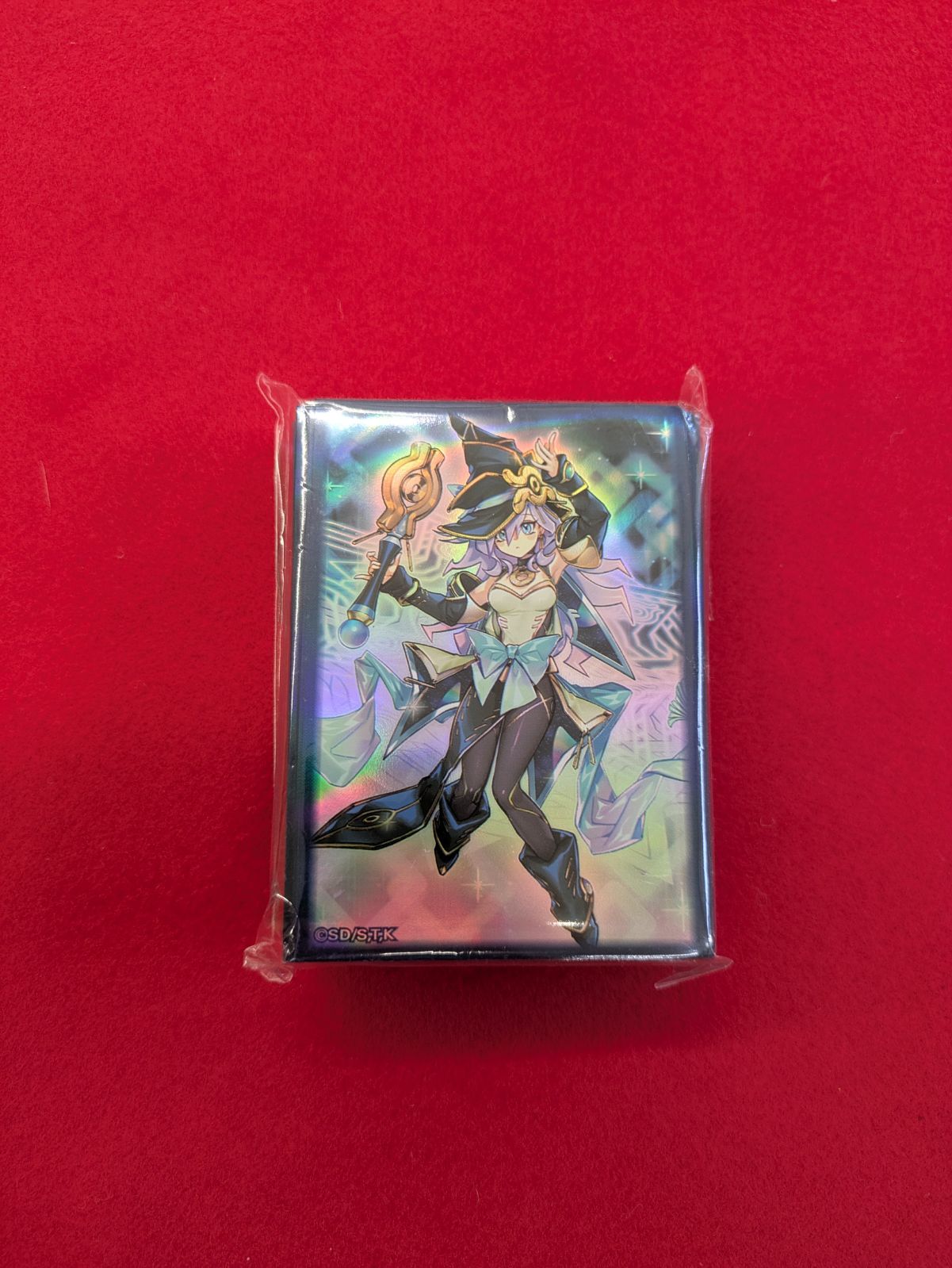 遊戯王　幻惑の見習い魔術師　プレイマット&スリーブ　遊戯王の日　未開封 プレイマット『幻惑の見習い魔術師』【-】{-}《プレイマット》