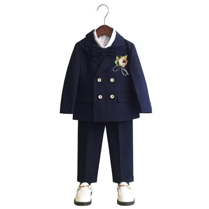 男の子
