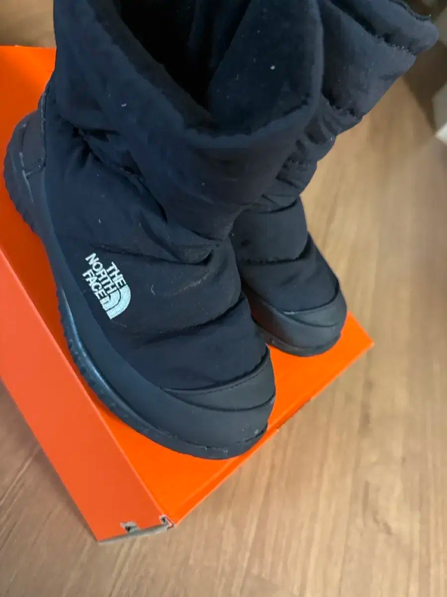 THE NORTH FACE ザノースフェイス キッズ ヌーピー ブーティ 黒