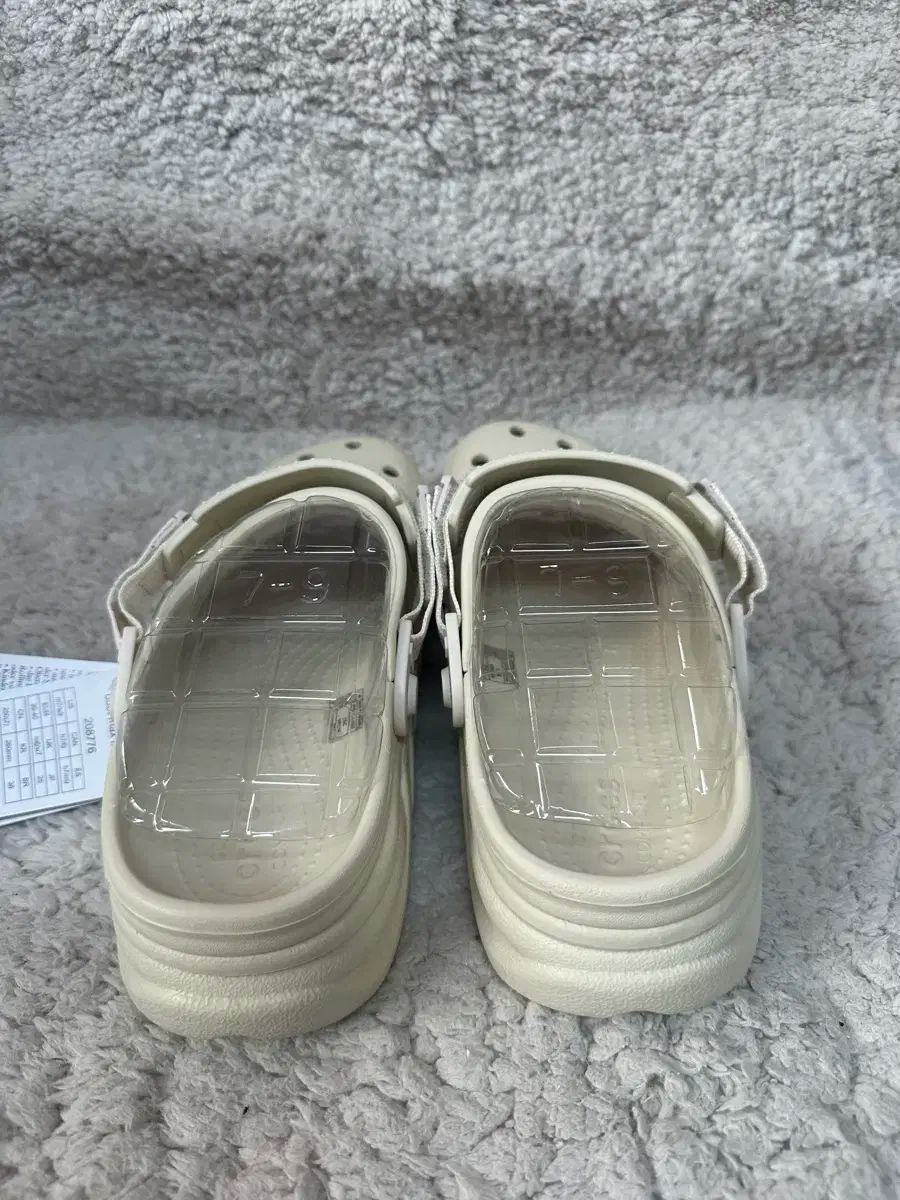 Crocs デュエット