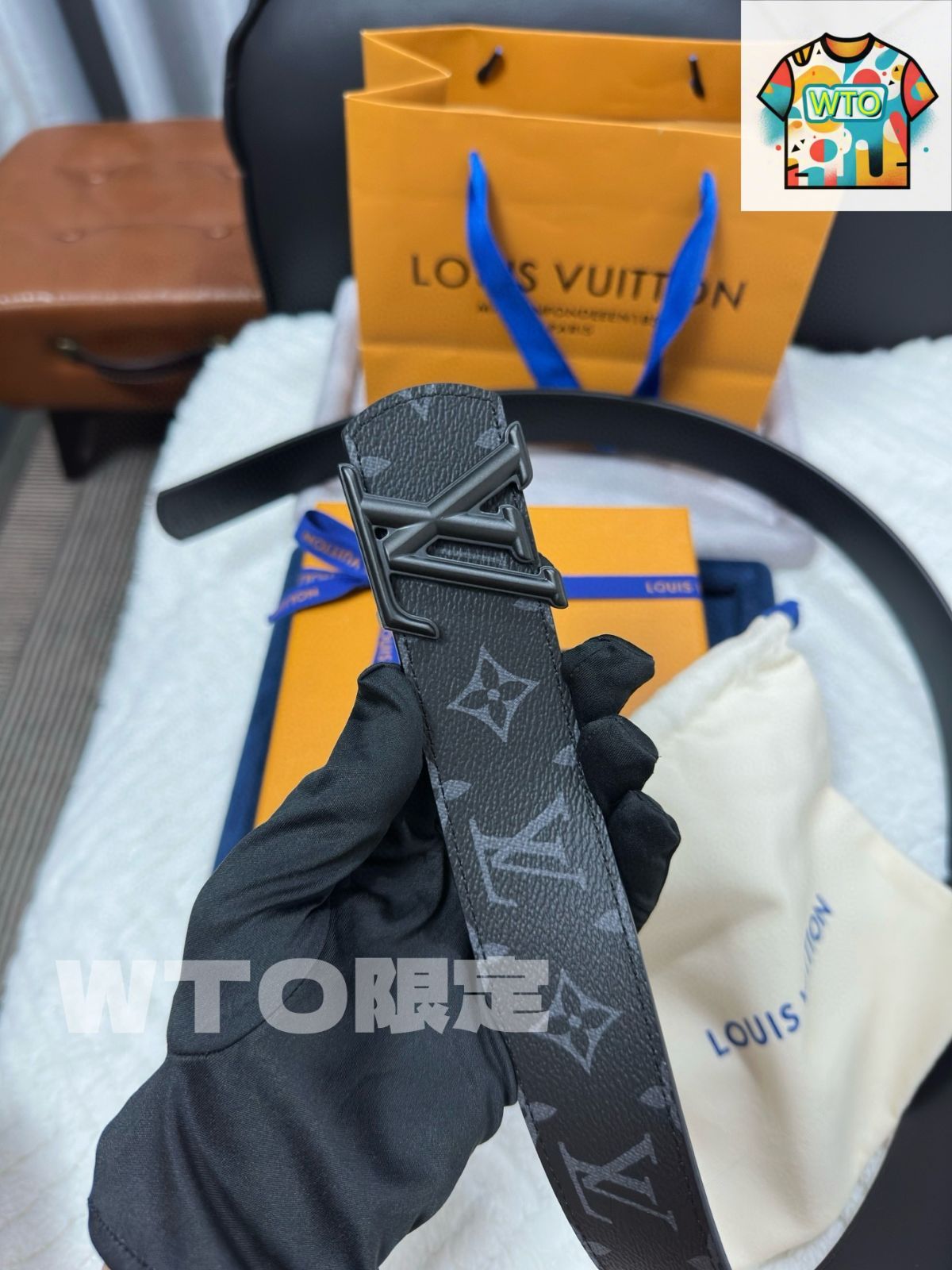 今日特価】Louis Vuitton モノグラムブラックベルト M8846-2