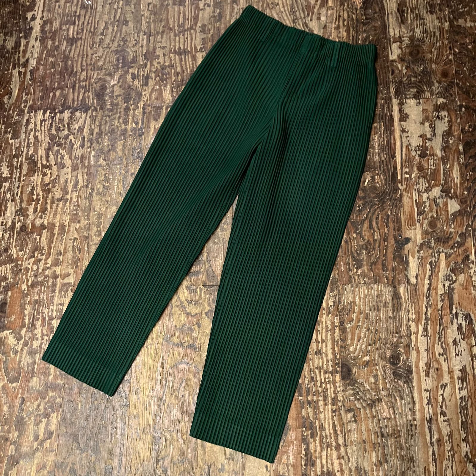 ISSEY MIYAKE ワークパンツ オリーブグリーン ISSEY MIYAKE ワーク