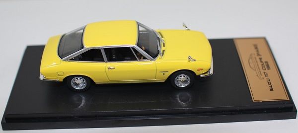 USED 1/43　国産名車プレミアムコレクション　いすゞ　117　クーペ　1968　 240001026660