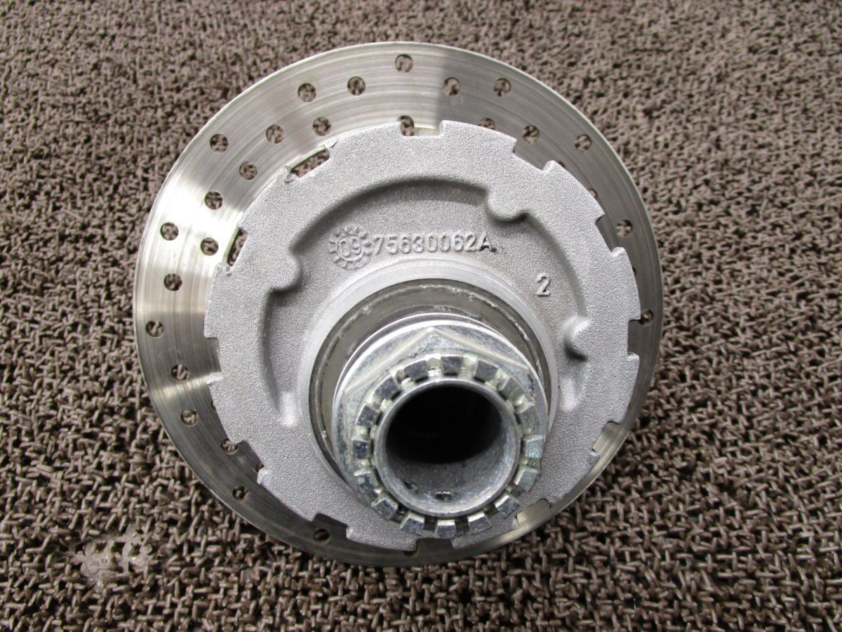 ドカティ M1100S リアディスクローター ハブ ▲A6474 ZDMM505AAAB ZDM1078AC DUCATI モンスター 動画有 FI インジェクション DECORATOM_COM_BR