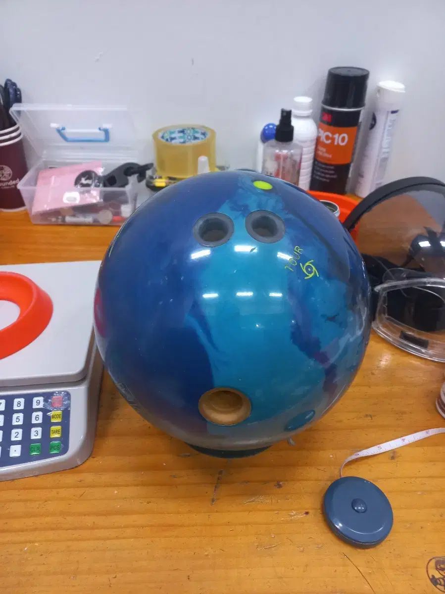 ボーリングボール 15 p アクシアー ツアー