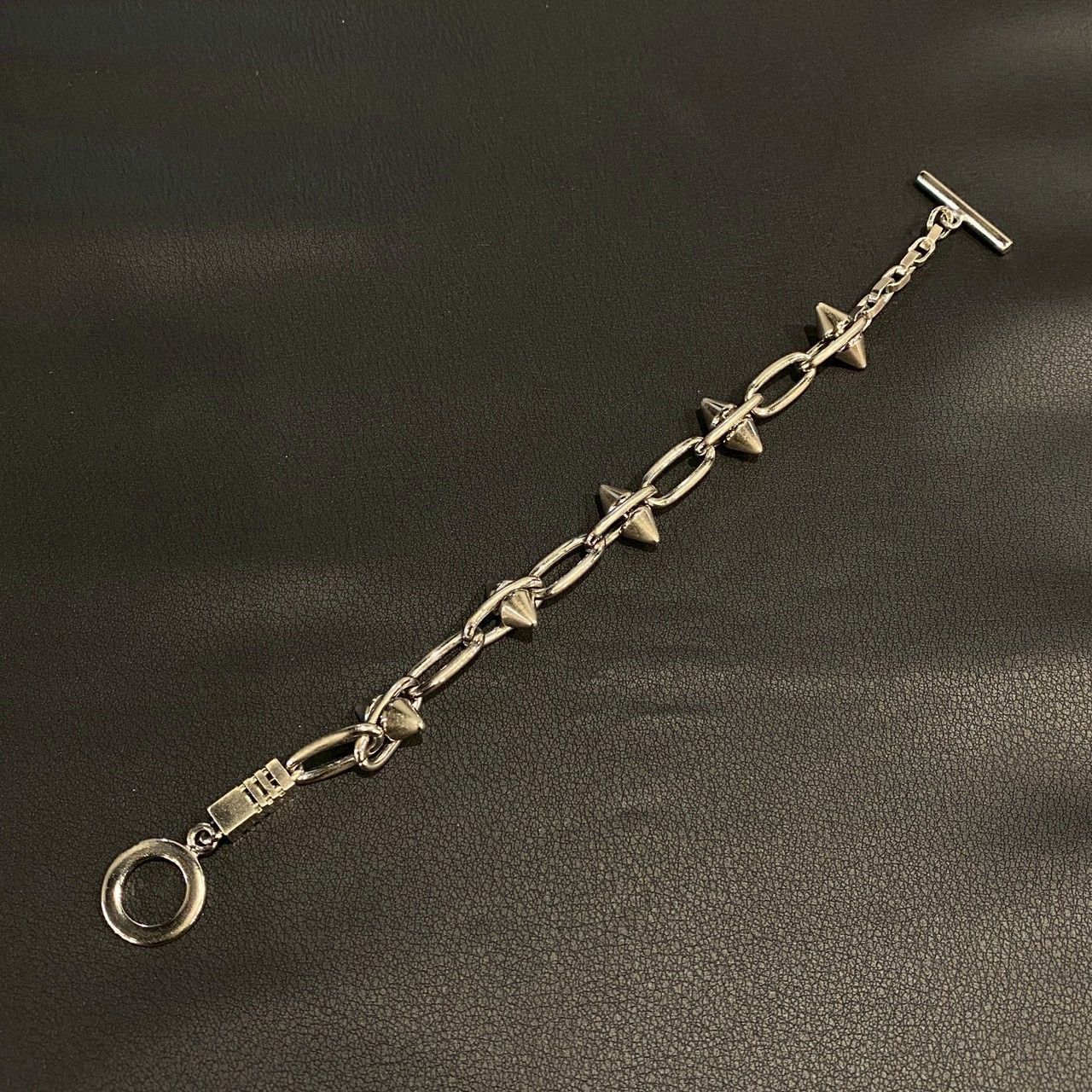 ジエダ スパイクチェーンブレスレット