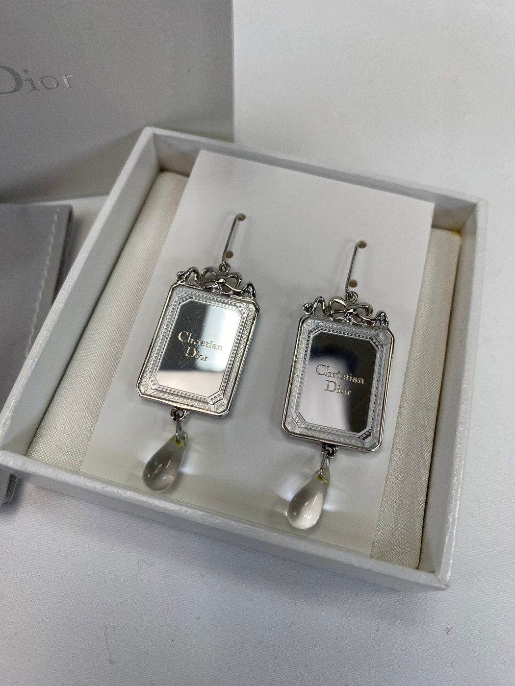 Dior ディオール ピアス ミラーフレーム ドロップピアス しずく