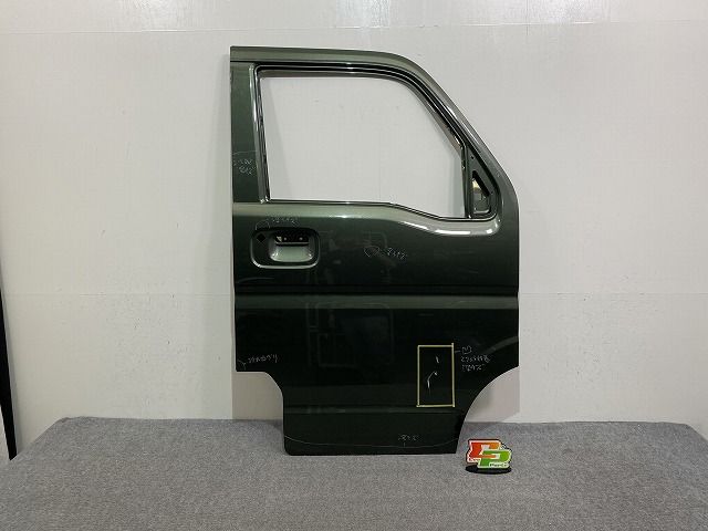 エブリィ バン ワゴン スクラム バン ワゴン タウンボックス DA17V DR17V DG17V DS17V NV100 右 フロント ドア クールカーキ 144482