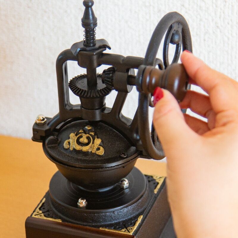 コーヒーミル 手動 おしゃれ アンティーク調 レトロ 粗さ調節 黒鉄