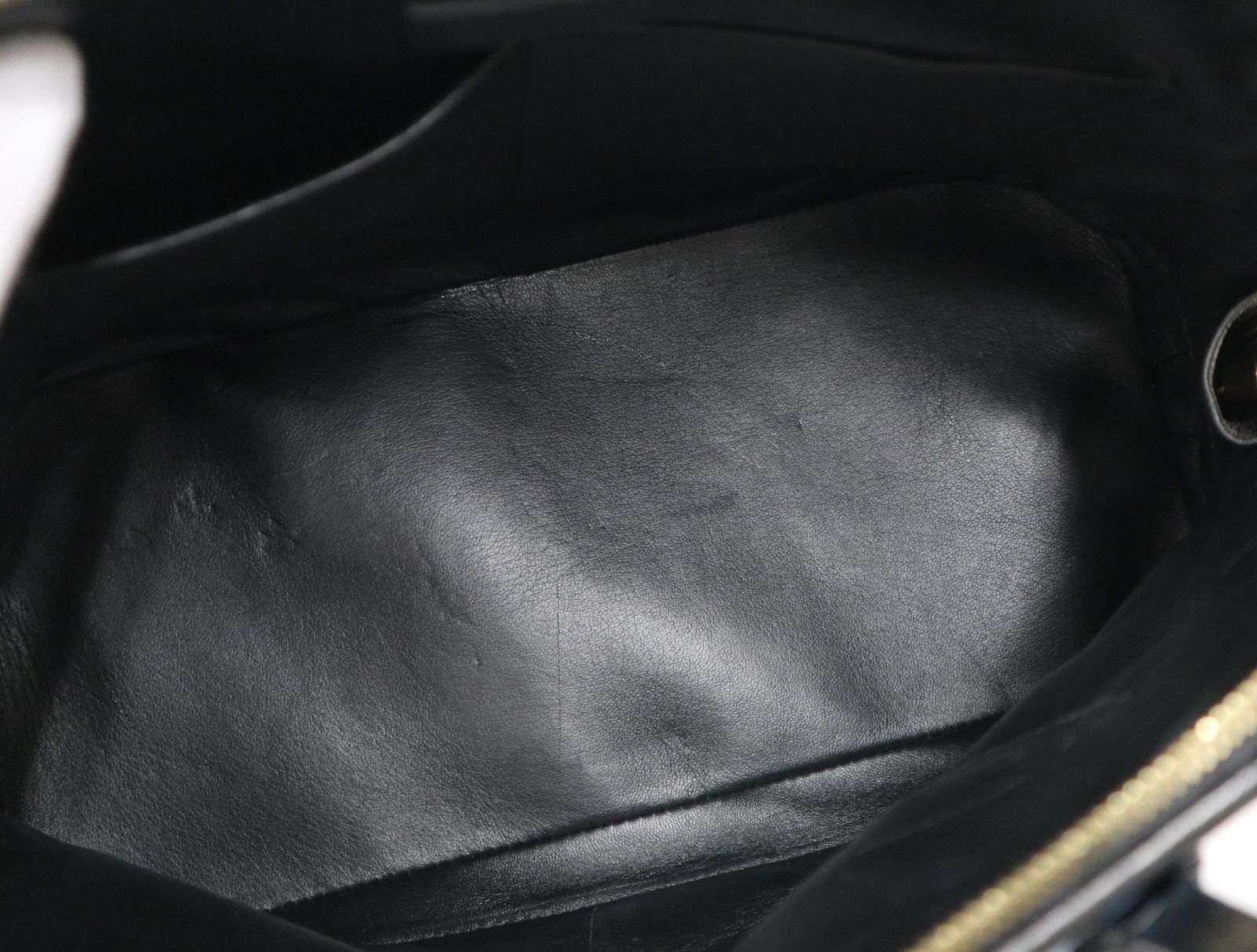 ルイヴィトン LOUIS VUITTON マルタージュ アルマPM ラムスキン  