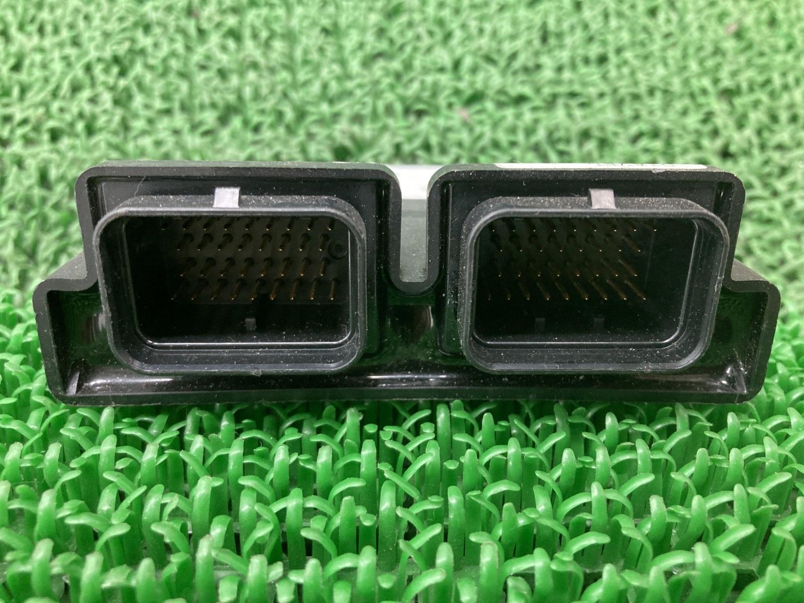 ディアベル ECU ドゥカティ 純正 バイク 部品 エンジンコントロール