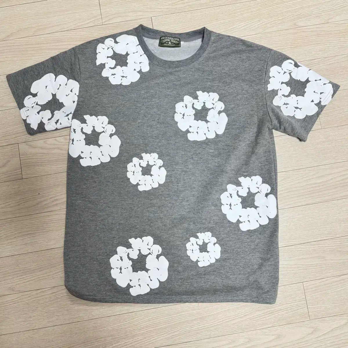DENIM TEARS(デニムティアーズ) 正規品 半袖 XL - メルカリ