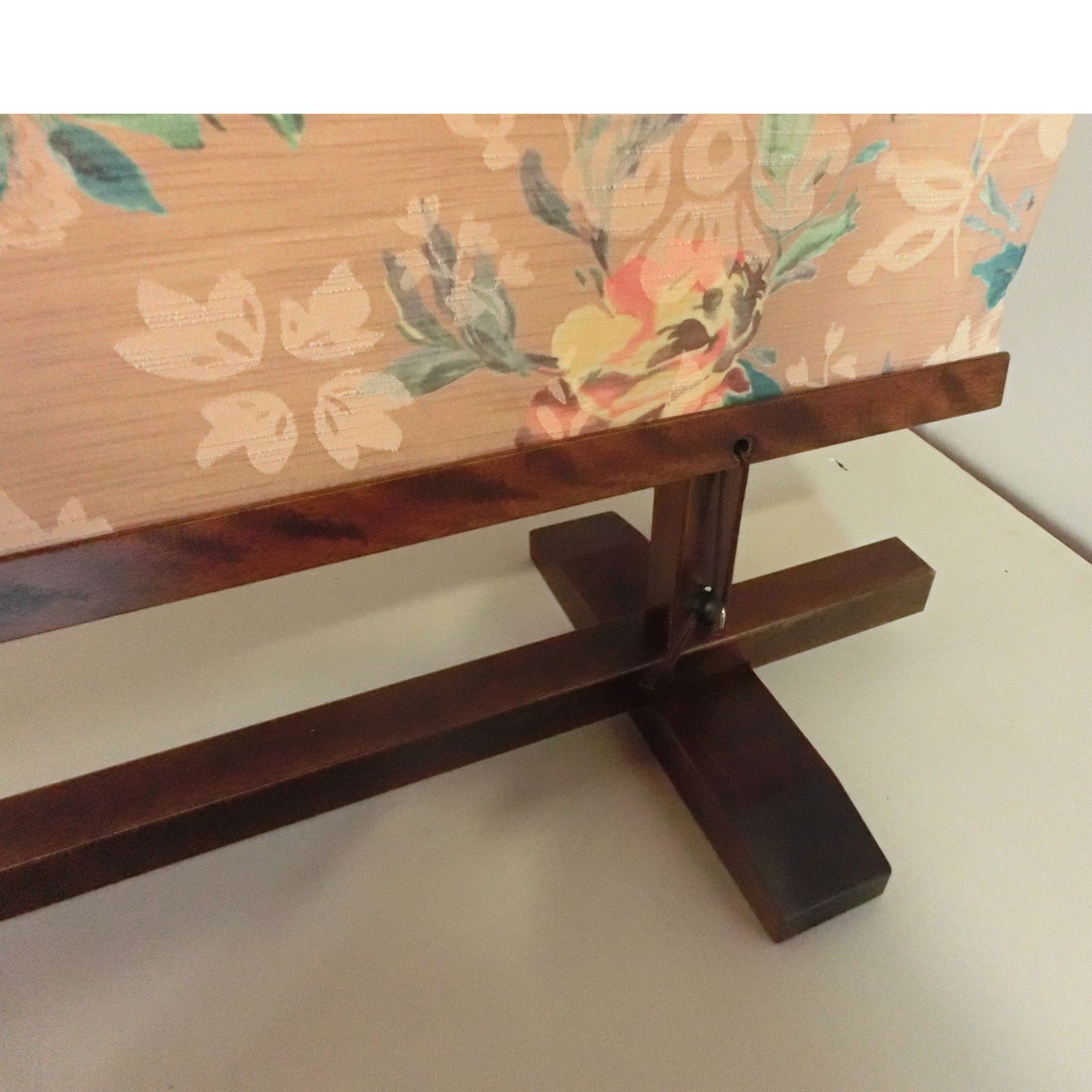 衝立 花柄 タペストリー ついたて ブラウンフレーム 花柄 タペストリー