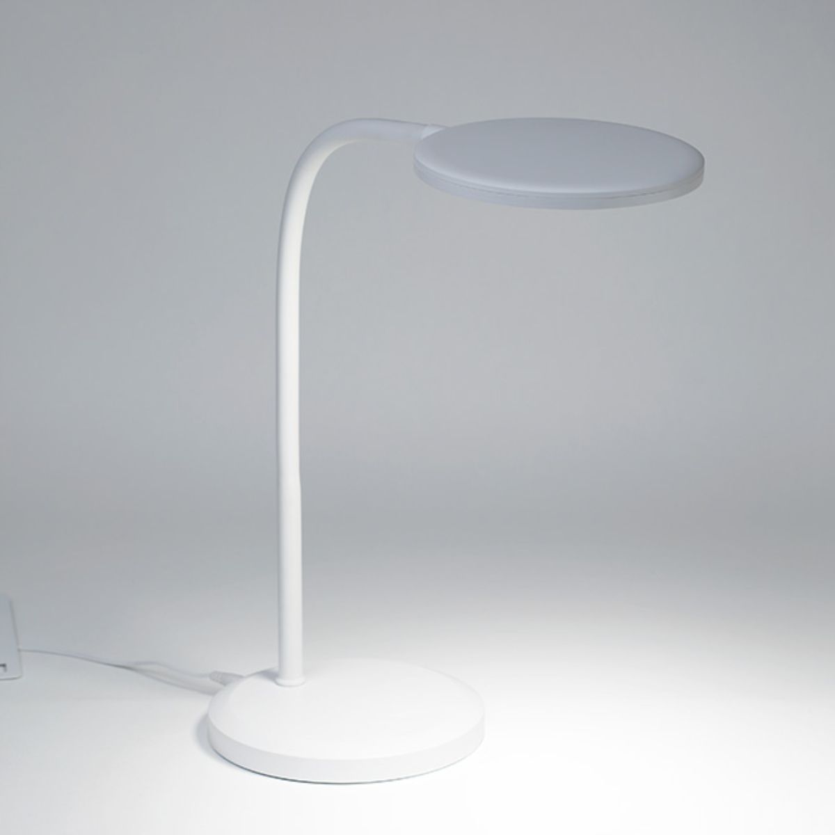 デスクライト リビガク LED 調光 リビング学習 目に優しい 卓上照明 （ 学習机 ライト 昼白色 無段階調光 タッチセンサー 照明 勉強 宿題 受験 小学生 中学生 入学準備 タッチ 面光源 角度調節