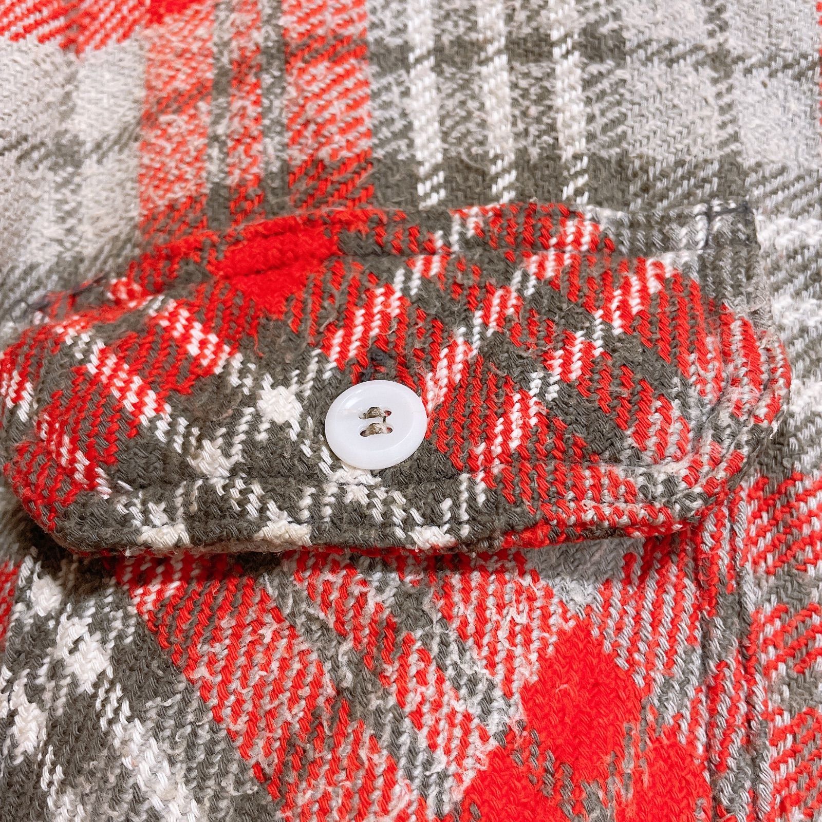 【King Kole】70's 古着 RED チェック WORK SHIRT 70s King Kole チェック ネルシャツ 16.5 - Sixpacjoe Web Shop