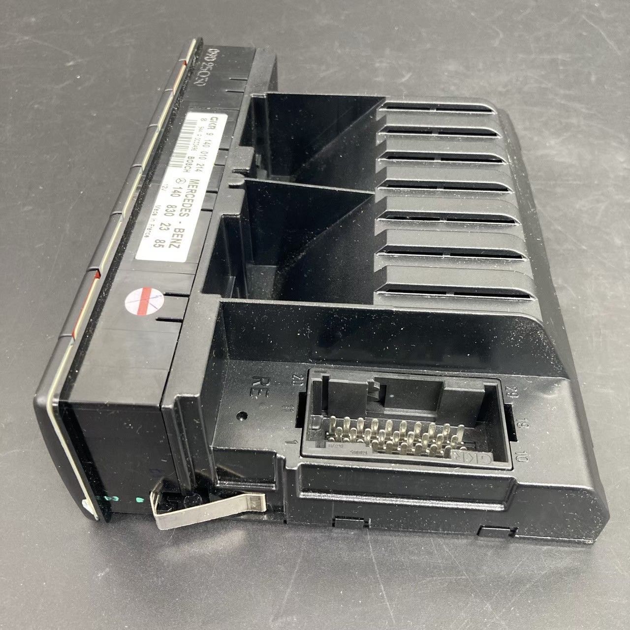 Mercedes-Benz ベンツ air conditioner switch C-4209 エアコン スイッチ A 140 830 23 85 Sクラス W140 修理 交換 部品 メンテナンス カー用品 整備