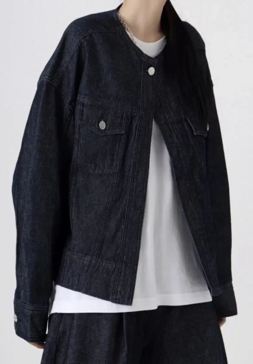 CHANEL　バックスキン(スエード)ブーツ　39(25～25.5cm)未使用 Paul Smith◇イタリア製ルイジボット生地◇メンズスーツセットアップ