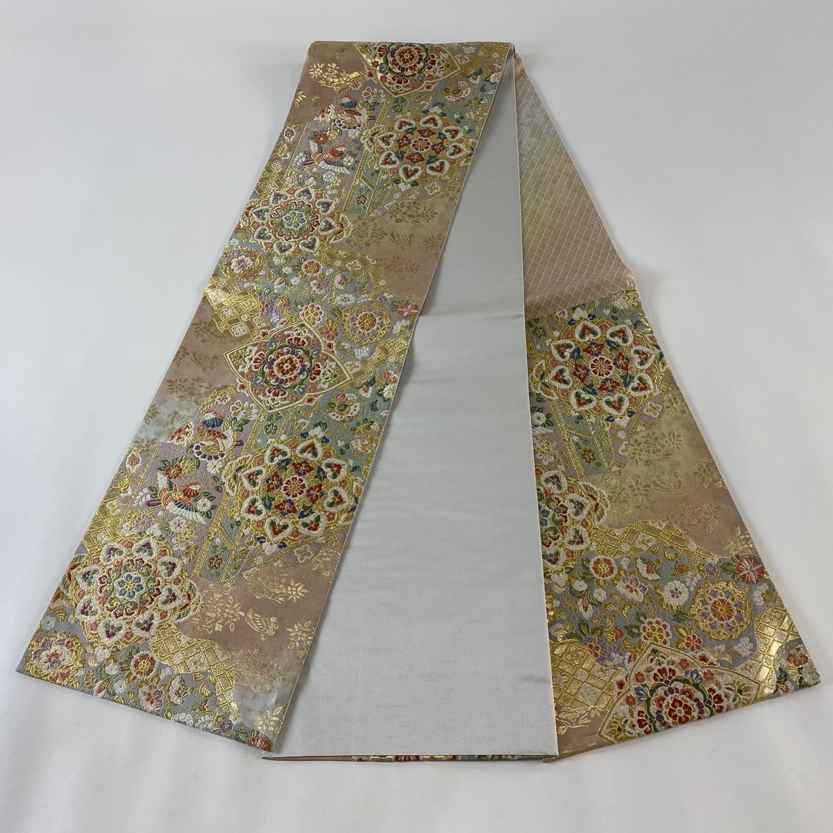 袋帯 秀品 華文 花鳥 唐織 箔 金色 六通 正絹 【中古】 - メルカリ