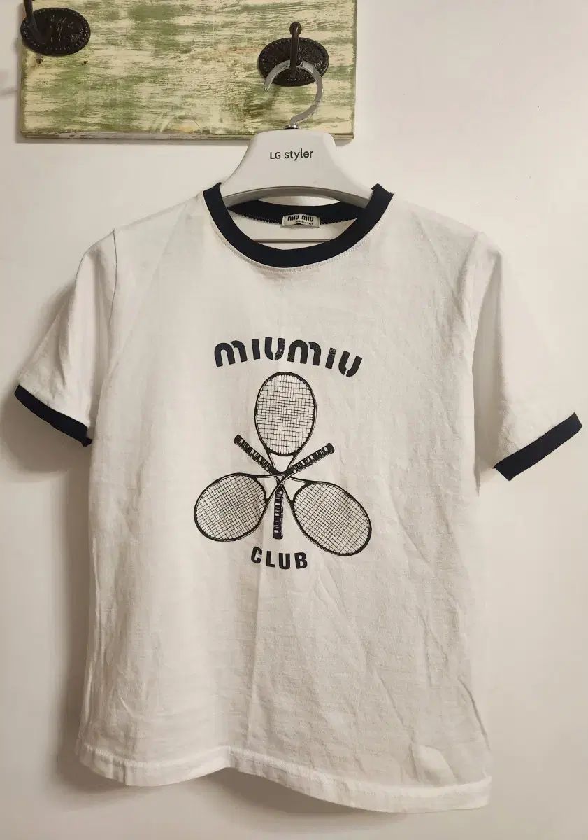 MIU MIU ミュウミュウ Tシャツ