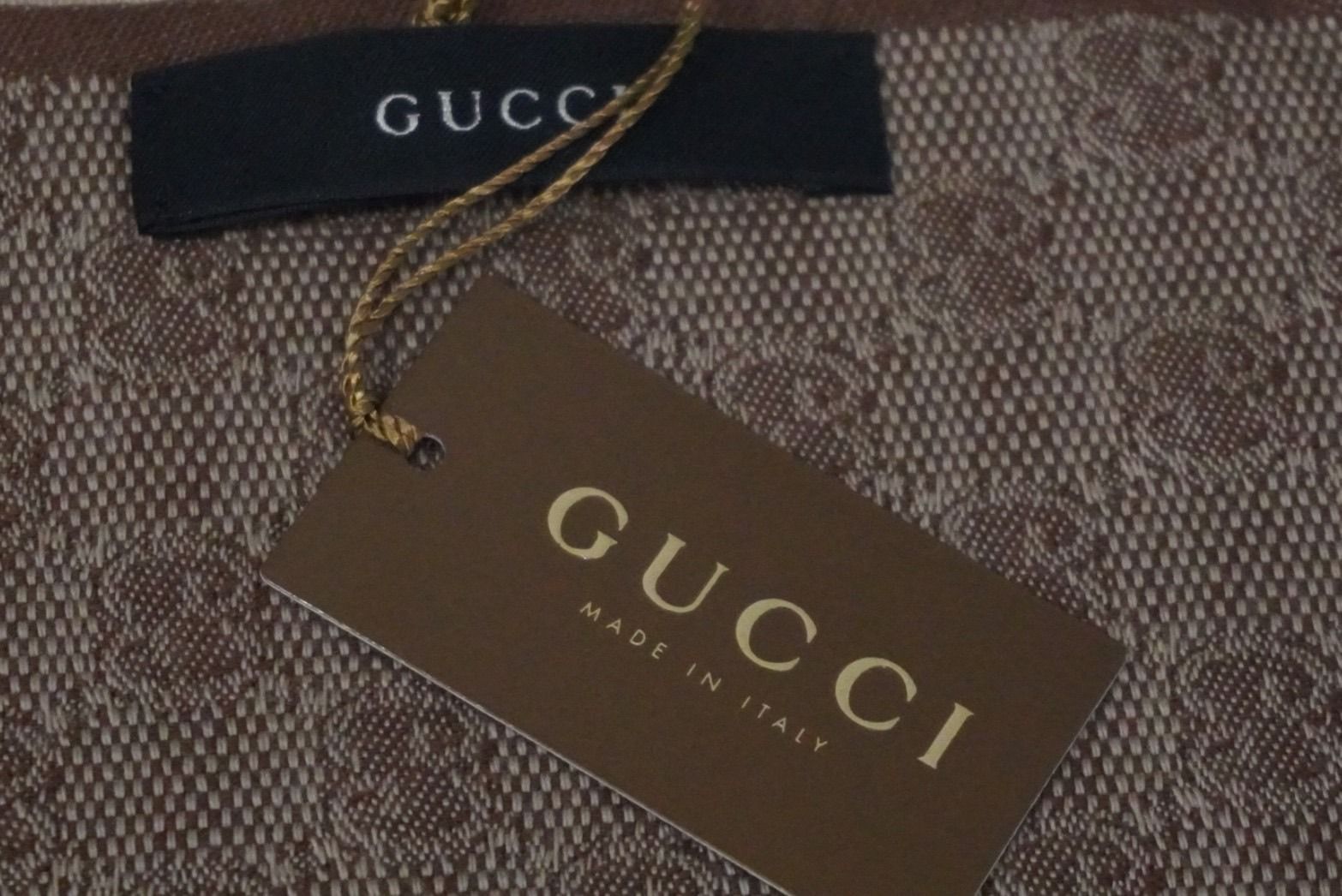 新品未使用 GUCCI グッチ マフラー ストール ショール GG総柄 シェリー