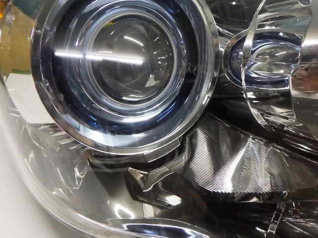 ステップワゴン ヘッドライト左右