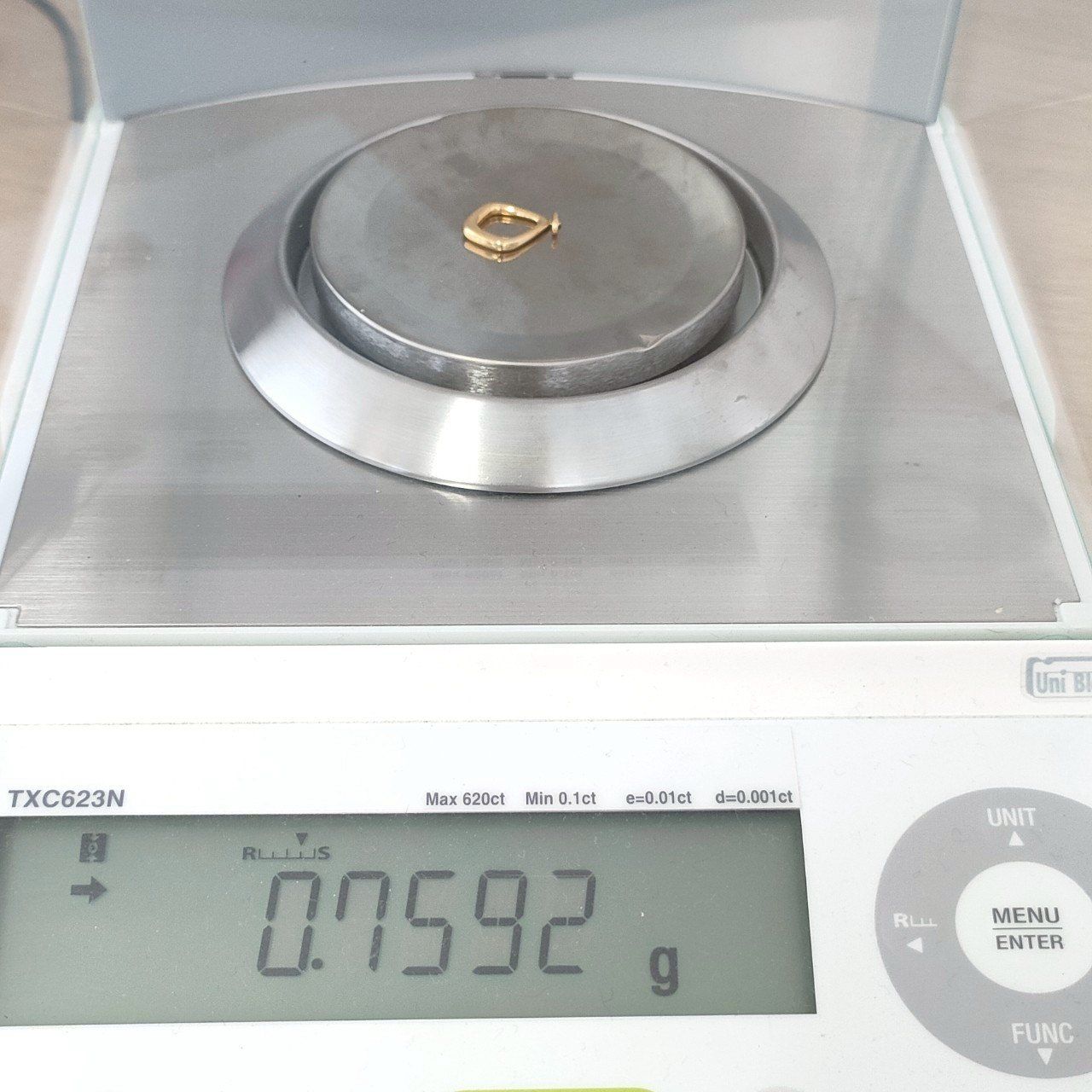 デザインネックレストップ 0.75ｇ