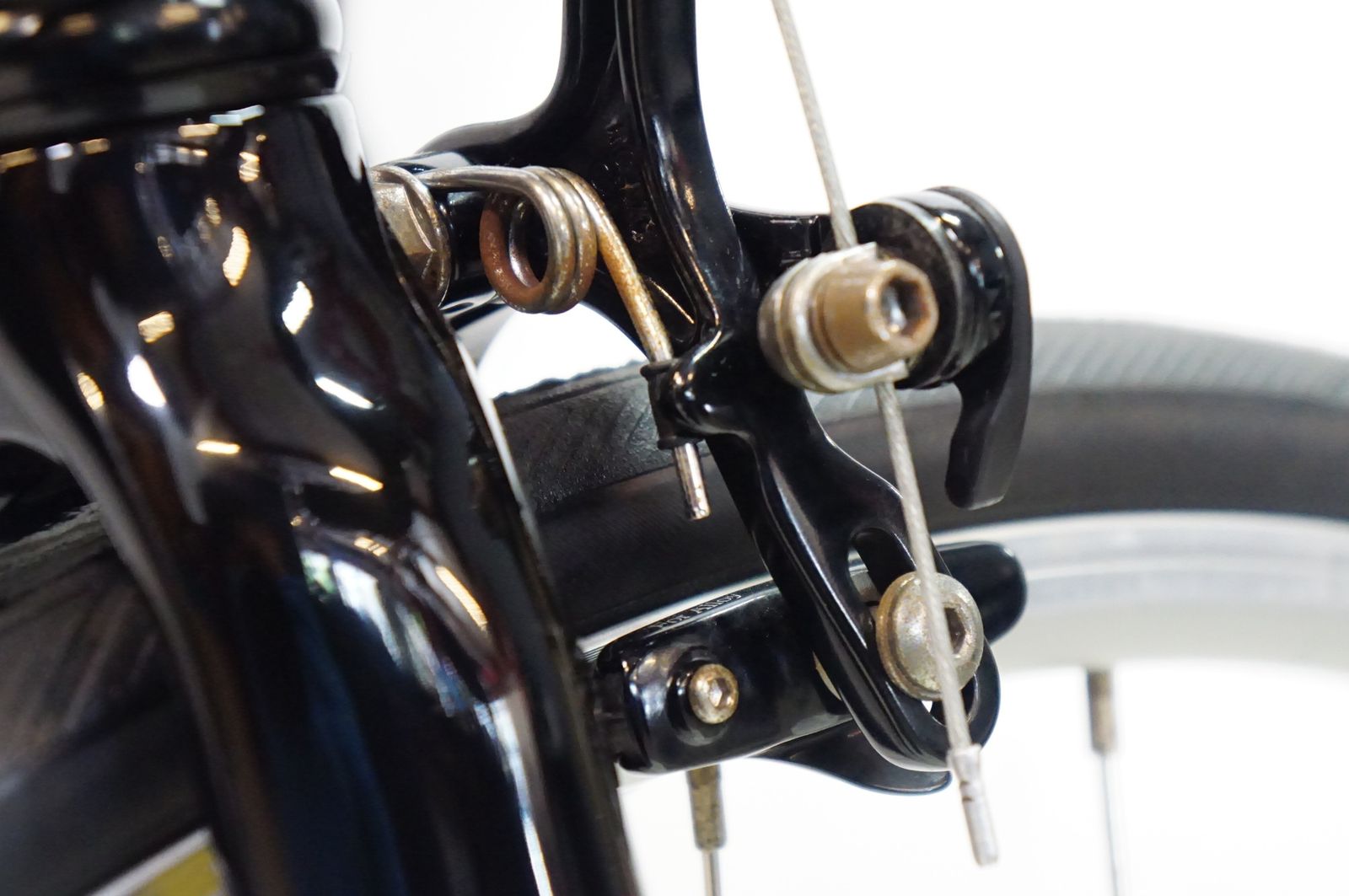 DUE 2021年モデル