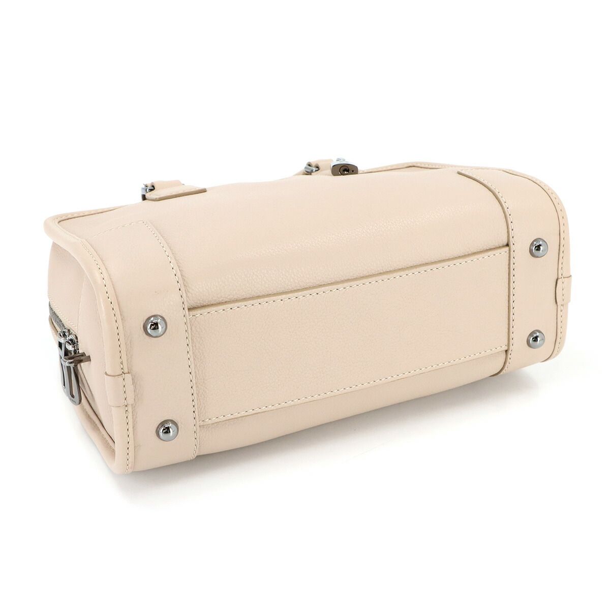 LOEWE ロエベ アマソナ23 2way ショルダーバッグ ホワイト ロエベ アマソナ23 ホワイト 2way ハンドバッグ ショルダーバッグ