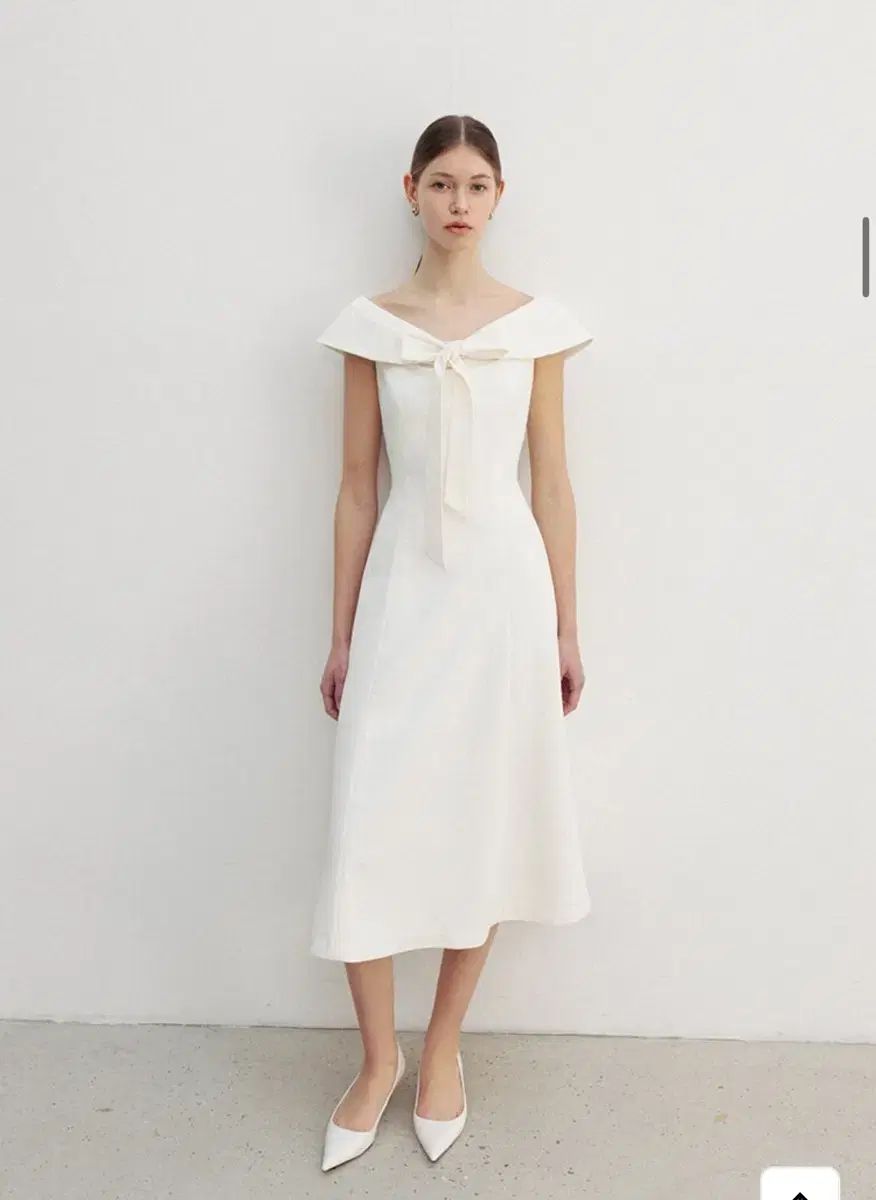 BA.U バイ Bride And You ブライドアンドユー リボンタイ ワンピース