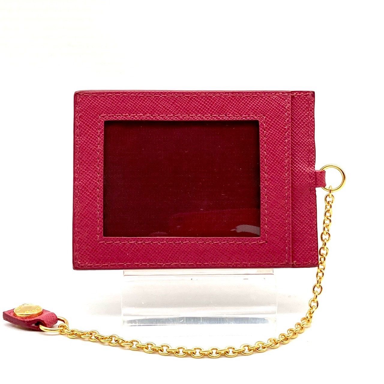 プラダ パスケース カードケース レザー ピンク チェーン付き 美品 70825 プラダ パスケース カードケース レザー ピンク チェーン付き 美