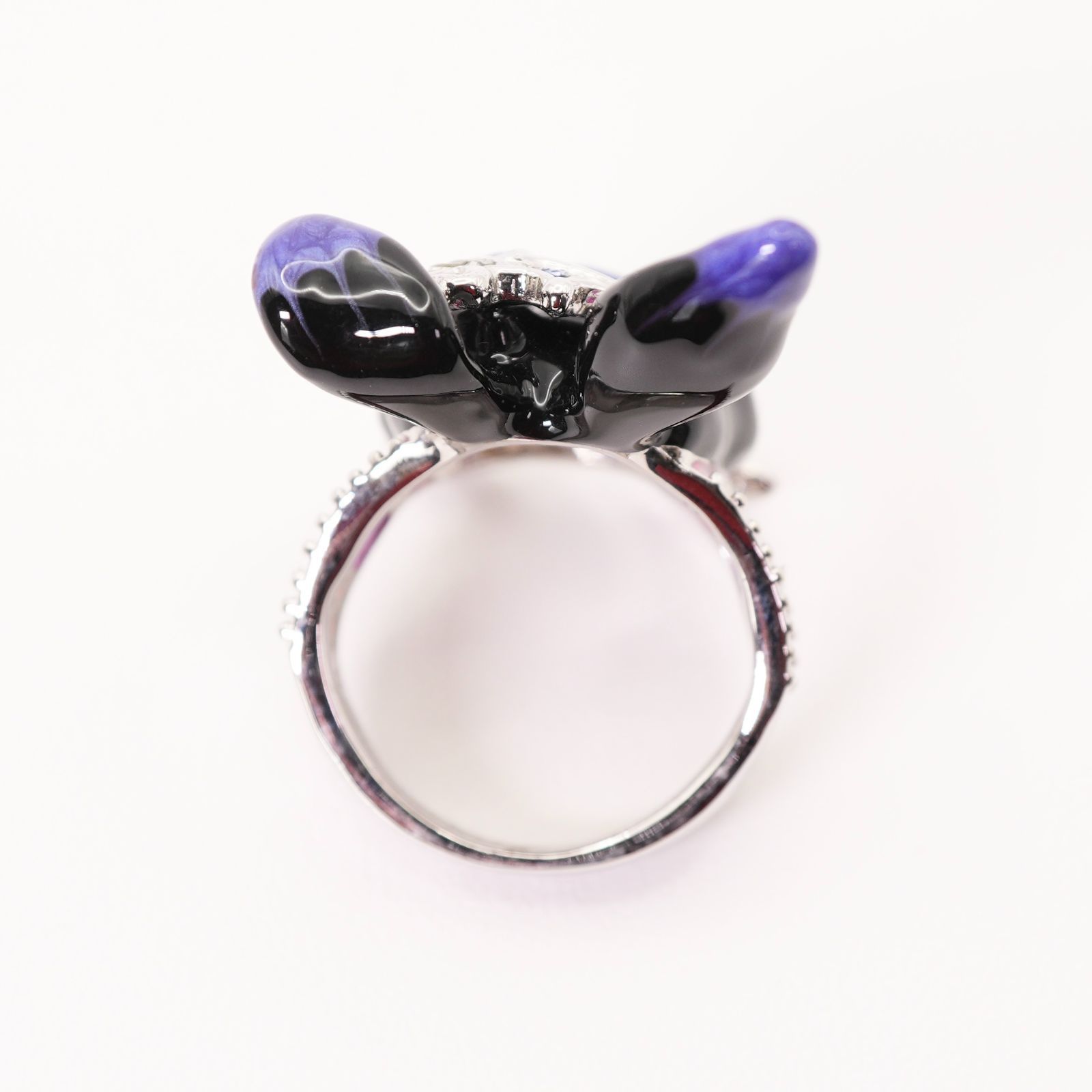 ★極美品★ANNA　SUI　アナスイ　うさぎ　ピンブローチ　２個セット アナスイ うさぎ ピアス - メルカリ