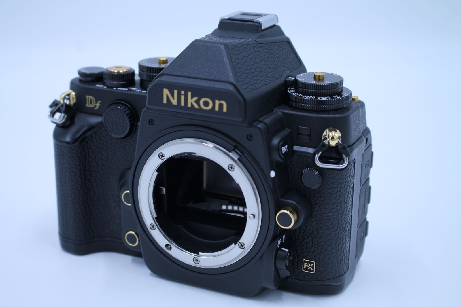 シャッター回数4738回！■極上品■ Nikon Df ブラック Gold Edition