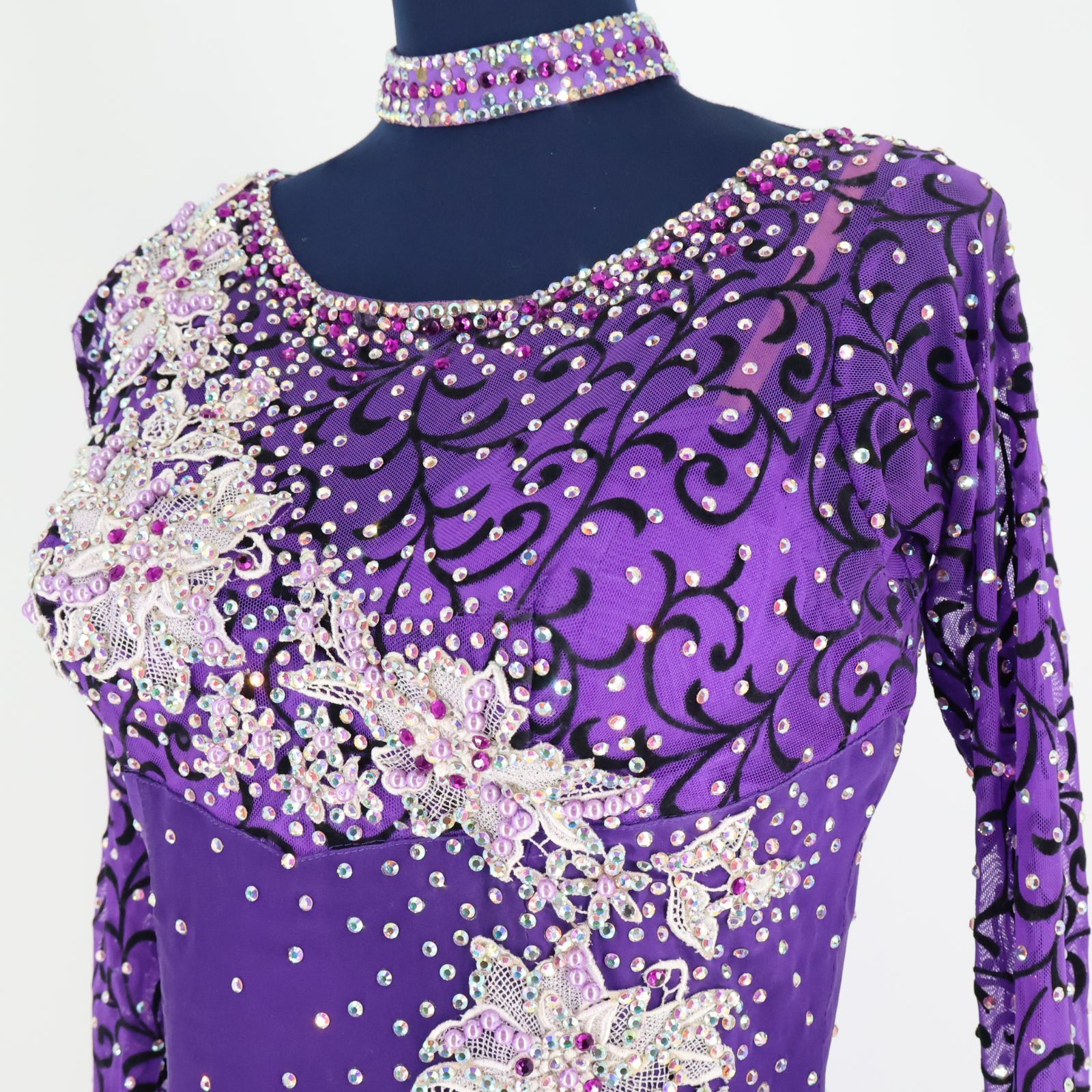 【社交ダンス衣装】パープル ワンピース ドレス 紫 フリル レース 高級感 上品 社交ダンス衣装】パープル ワンピース ドレス 紫 フリル レース 高級感