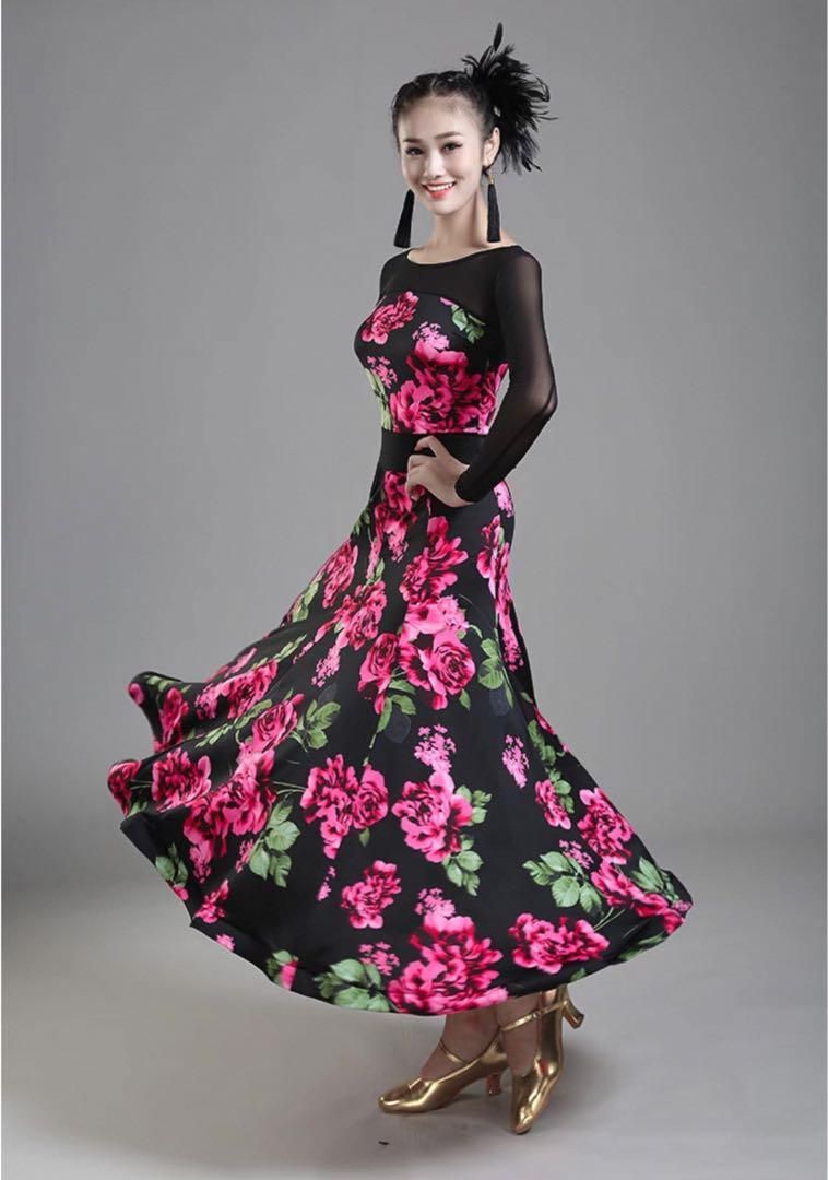 スタンダード向け練習着✨花柄ワンピース❤️ダンスパーティーにもオススメ！ 新品未使用 人気の花柄練習着 スタンダードの練習にオススメのワンピース