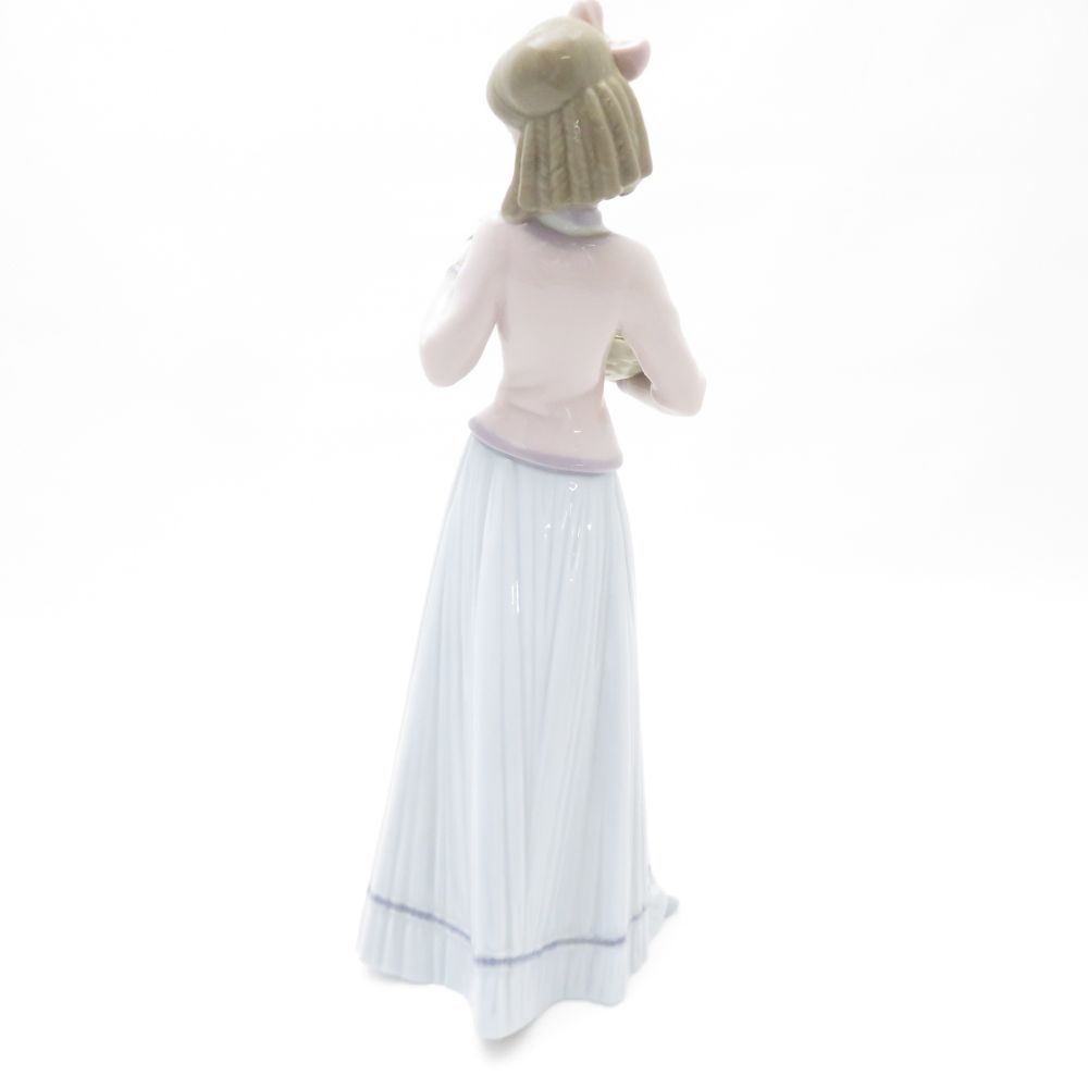美品 LLADRO リヤドロ 7644 春の香り Innocence in Bloom 1996年 会員限定 フィギュリン 1点 陶磁器 少女 花 置物 人形 ポーセリン オブジェ SU12074S3 美品 LLADRO リヤドロ 7644 春の香り Innocence in Bloom 1996年