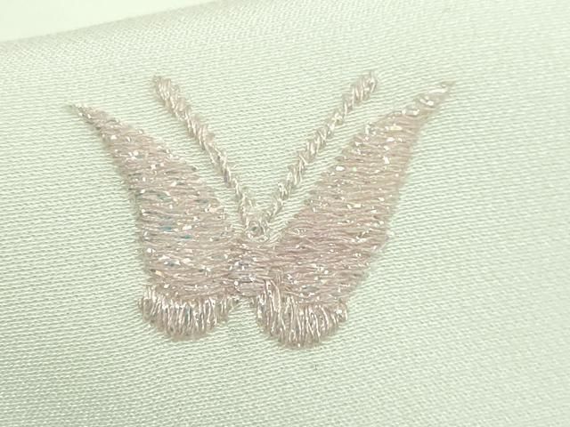 刺繍 舞蝶文