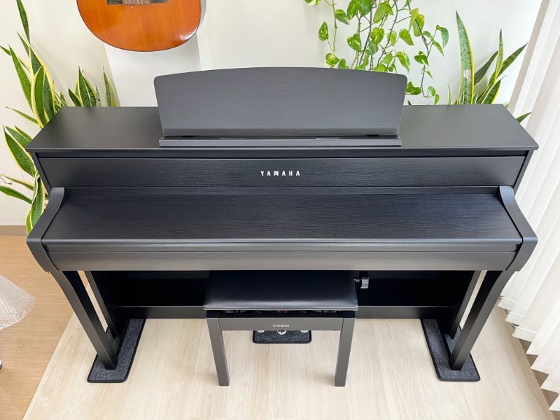 ヤマハ 電子ピアノ CLP-675B 2019年製 中古