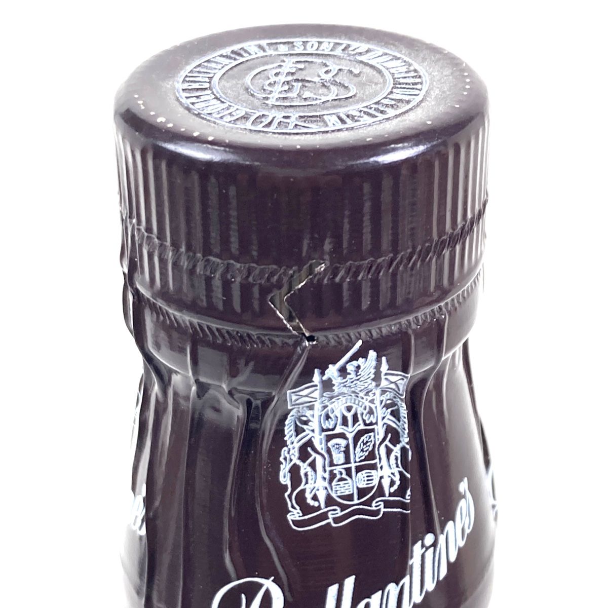 3本組。バランタイン12年 Amazon.co.jp: バランタイン 12年 40度 700ml 正規品 スコッチ