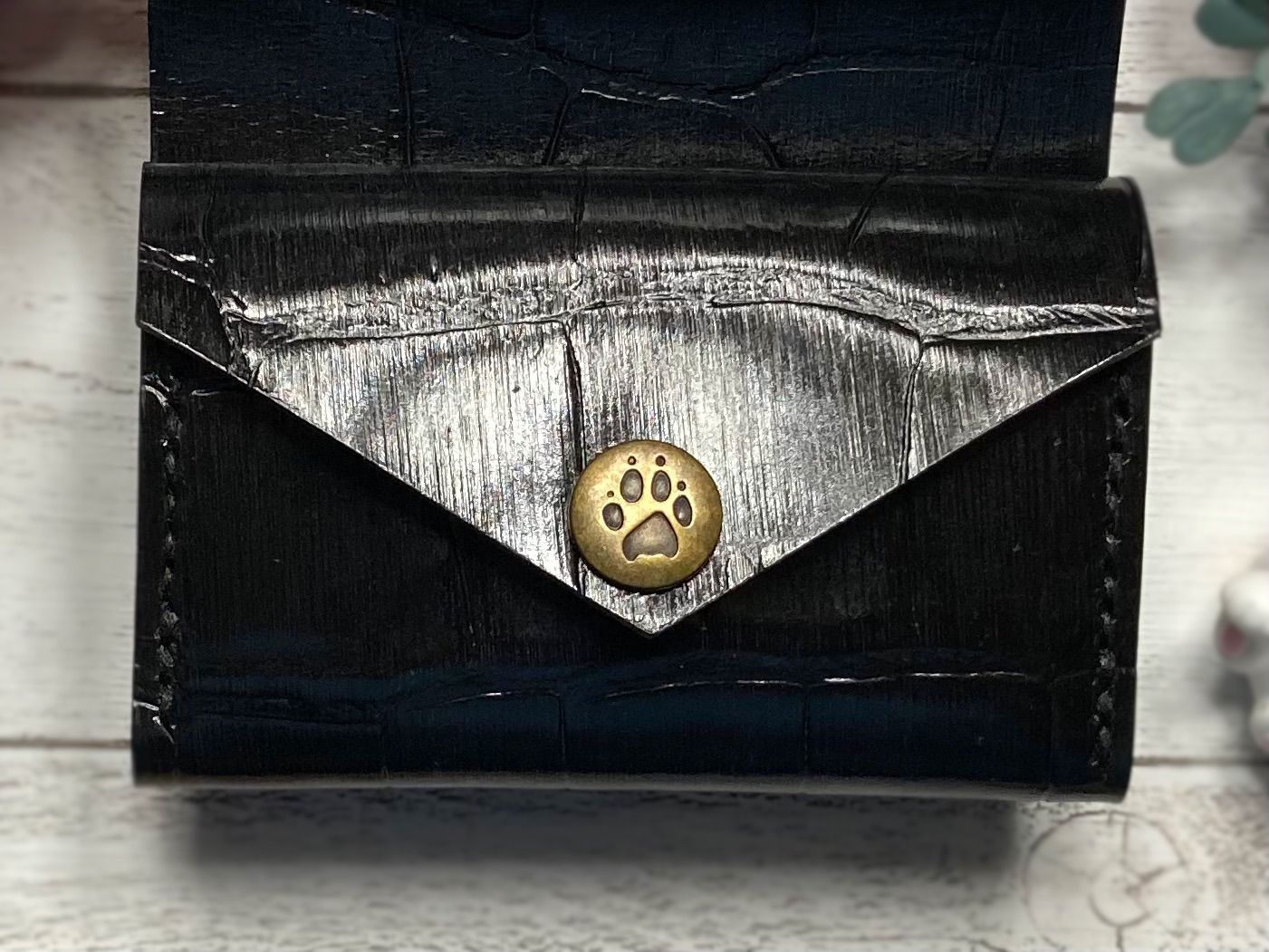 ❤【新作♪】【可愛さ×高級感♪】お洒落可愛い猫モチーフの総本革