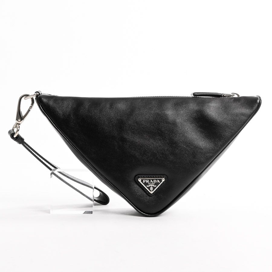 PRADA プラダ