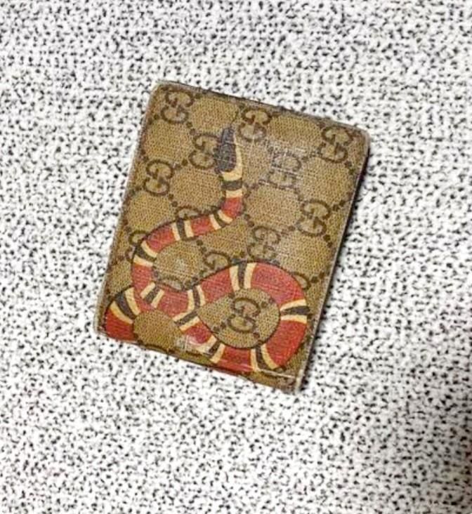 【Bunjang商品韓国直送】GUCCI(グッチ) 蛇 財布