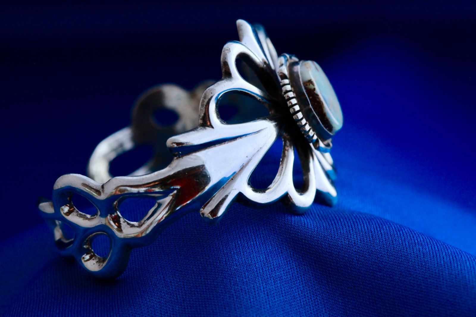 ナバホ族FRANCIS.L.BEGAY ターコイズ スターリングシルバー