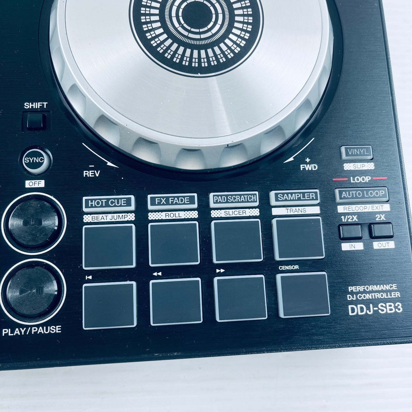 ◇081【動作未確認／やや難あり】Pioneer DJ コントローラー DDJ-SB3 パフォーマンス DJプレイ PAD SCRATCH FX FADE 本体のみ パイオニア serato セラート