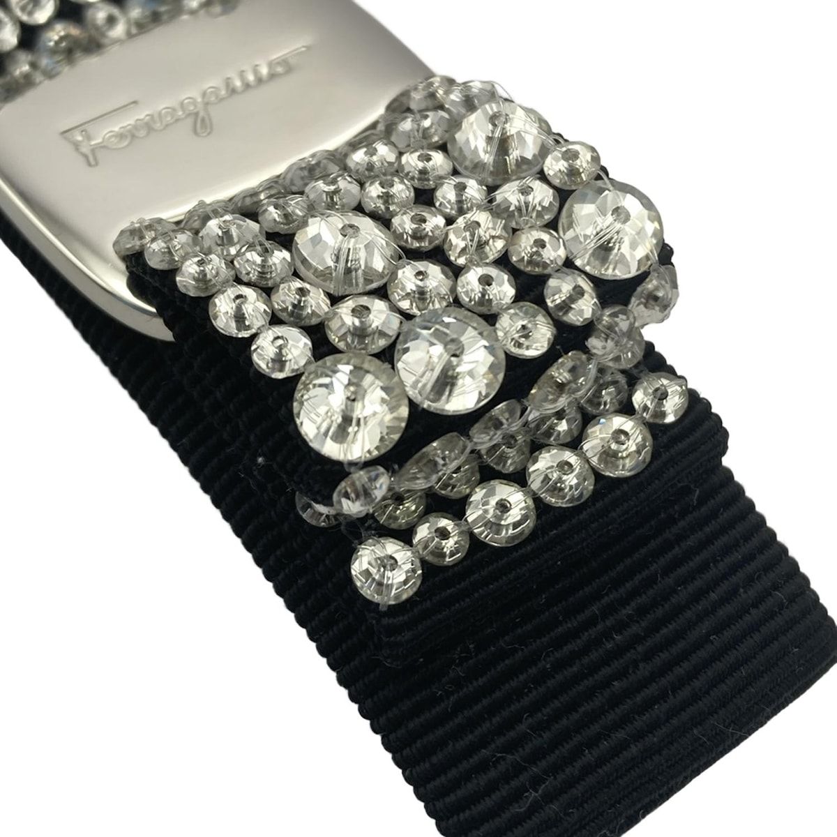 サルバトーレフェラガモ バレッタ